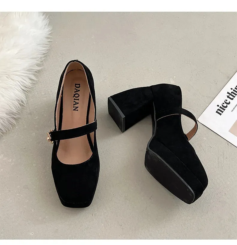 Hnzxzm Black French Thick Heel Shoes Women's New Autumn and Winter Suede with Skirt Shallow Square Head Single Shoes